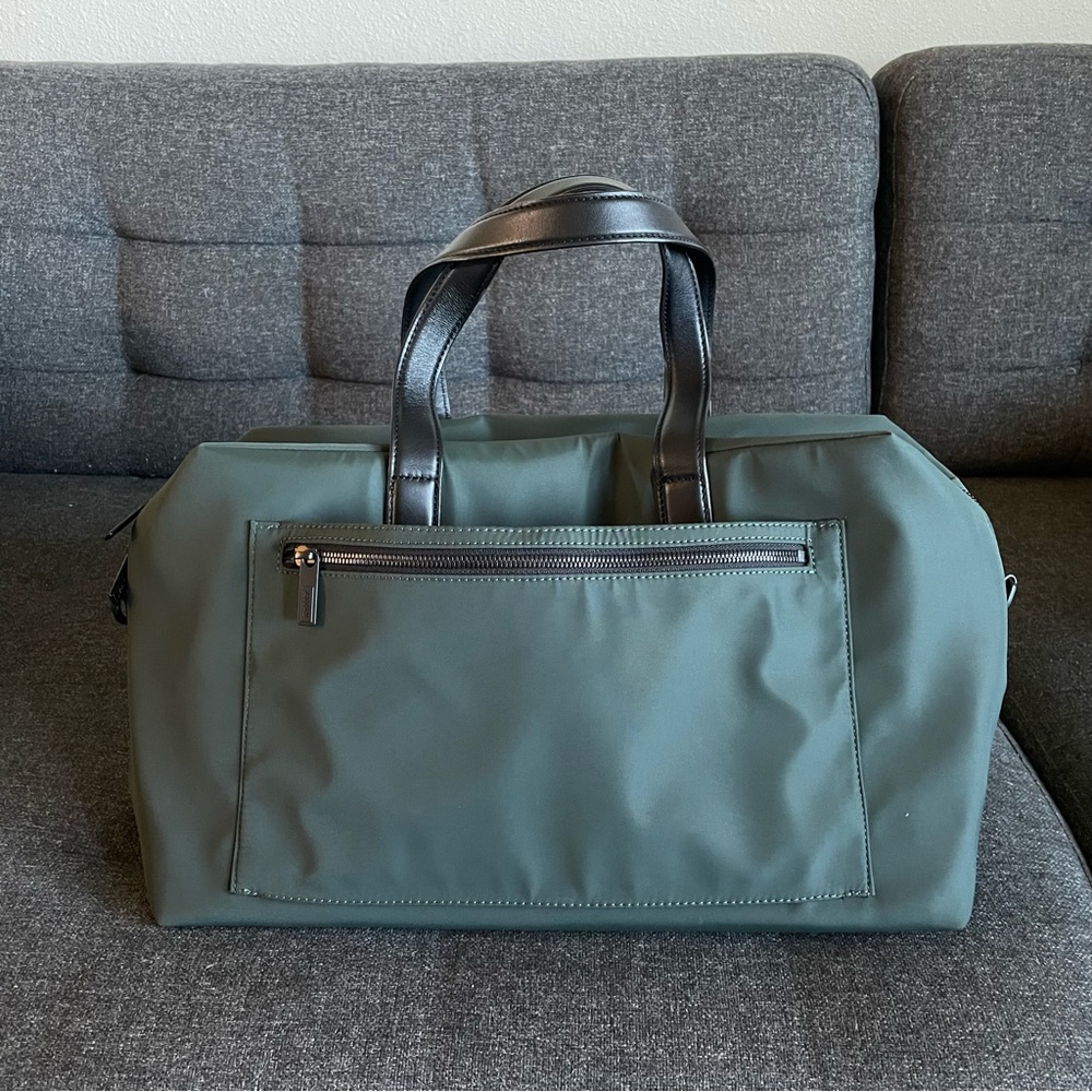 AWAY carry-on bag - Picture 2 of 6